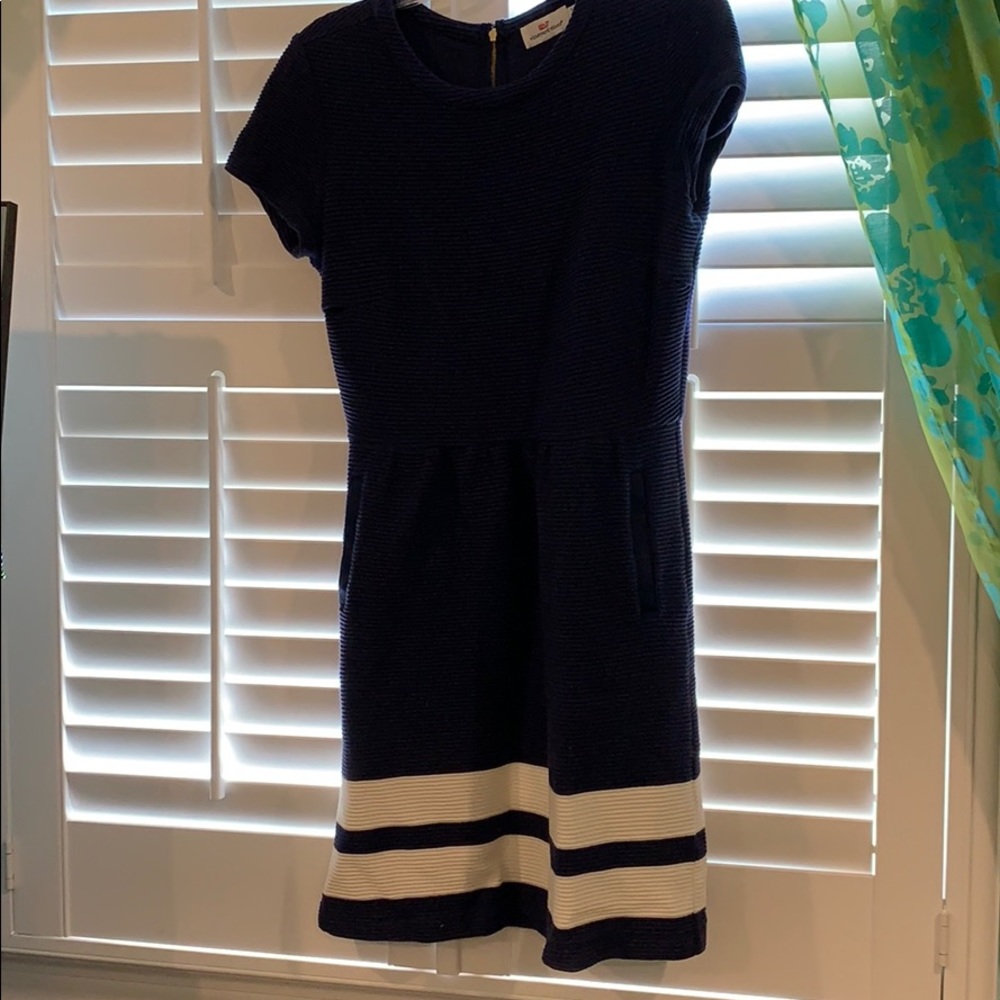 Vineyard Vines Navy Blue Dress with White Stripes